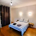 Apartmán Attenant A Maison Avec Parking, Jardin, Baignoire